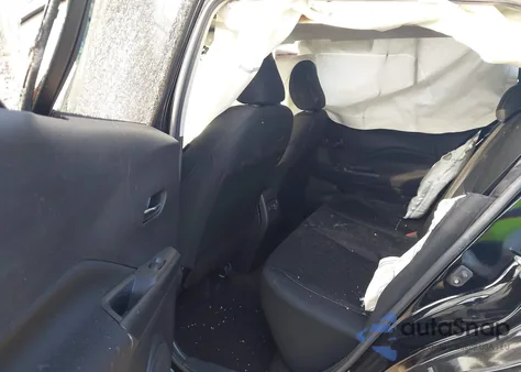 2024 Nissan Kicks Sv Xtronic Cvt из США, поврежденный, VIN 3N1CP5CV0RL496286